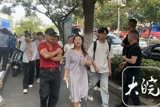 李轶楠：胡明轩正打出生涯最好的一个赛季 他要为球队承担更多